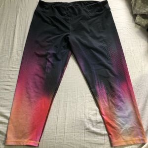 Colorful women’s athletic yoga pants